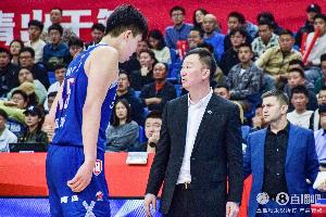 开云体育官网-青岛男篮发布季后赛倡议书：尊重球员&amp;教练&amp;裁判 遵循公序良俗